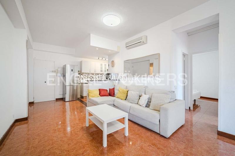 Foto 88b6ddad-fd49-4048-85e5-733fd37ec989. Piso en Los Cristianos Arona