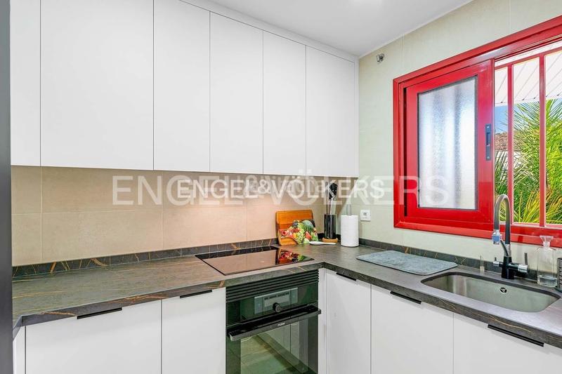 Foto a8af03a7-38fe-491c-a107-4a76ebb27fd3. Appartamento con piscina in Palm - Mar Arona