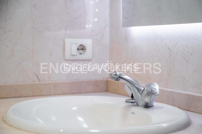 Foto b7eeb5e4-e1eb-4676-8d4d-f1206ea3ed69. Appartamento con piscina in Palm - Mar Arona
