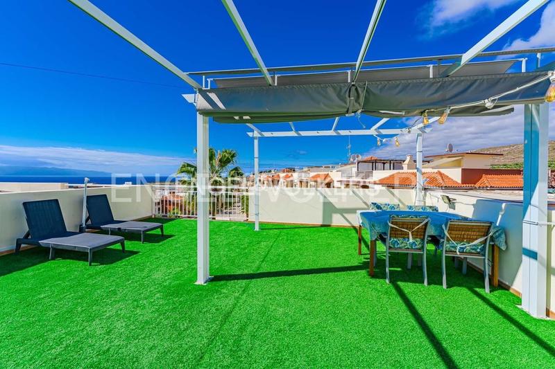 Foto 712a8a4d-bed8-47e2-aea6-7383b756295e. Appartement avec piscine dans Callao Salvaje - Playa Paraíso Adeje