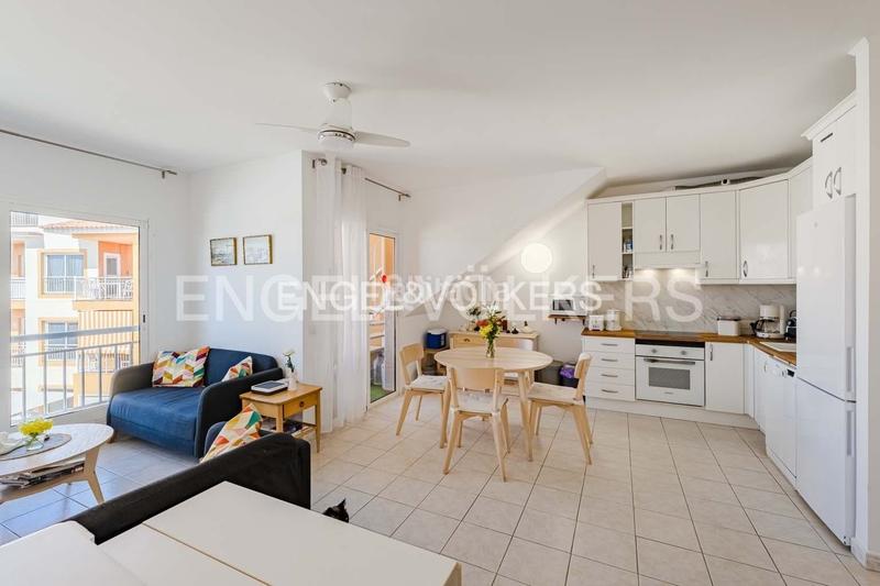 Foto 8cca8ba1-cea4-4fc7-b32e-fb0b1f682e9d. Appartement avec piscine dans Callao Salvaje - Playa Paraíso Adeje