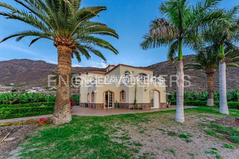 Foto 80ea3f66-eda1-4e74-846d-29c7e929ed30. Casa en Tamaimo - Arguayo Santiago del Teide