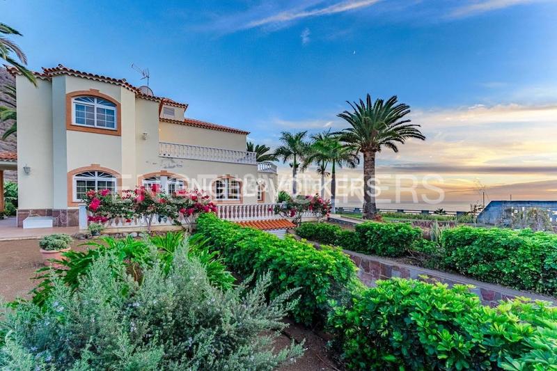 Foto f936e6b8-25b9-43ca-83bc-201b02e5d9ea. Casa en Tamaimo - Arguayo Santiago del Teide