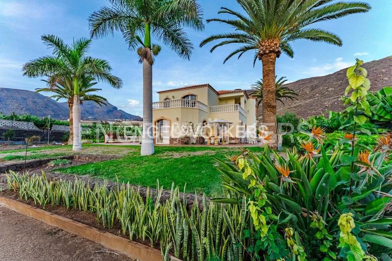 Foto 8466e665-d8bf-4cca-ac86-f776fe84c737. Haus mit parking in Tamaimo - Arguayo Santiago del Teide