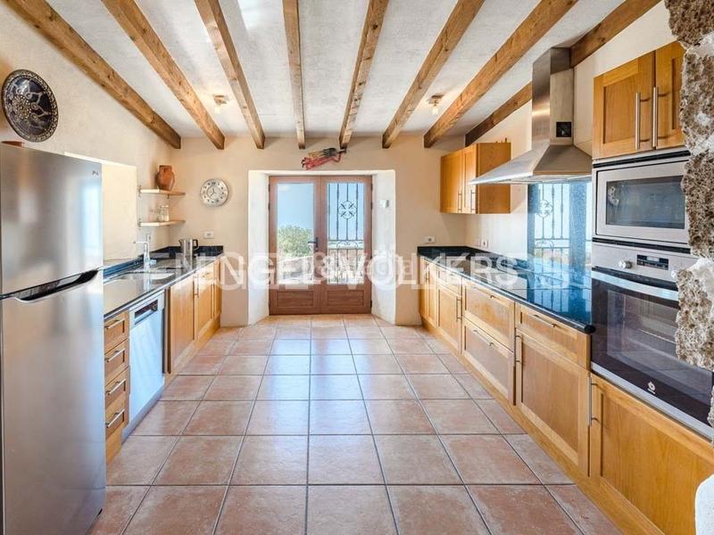 Foto e8d835ec-073b-46d0-9f99-6f266bfc7913. Casa en Arona pueblo Arona