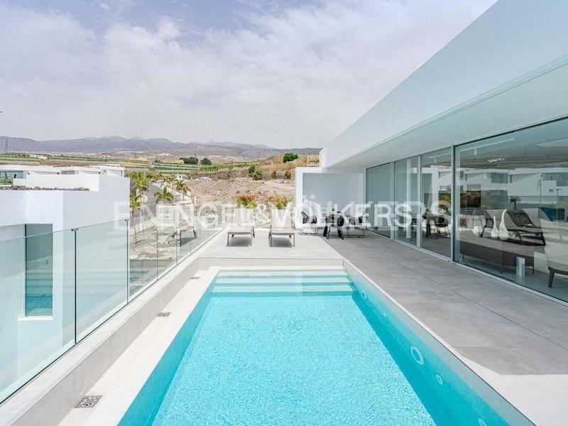 Foto 4c72c61e-c7b4-489b-83ab-33966064b7f9. Maison avec piscine dans Callao Salvaje - Playa Paraíso Adeje