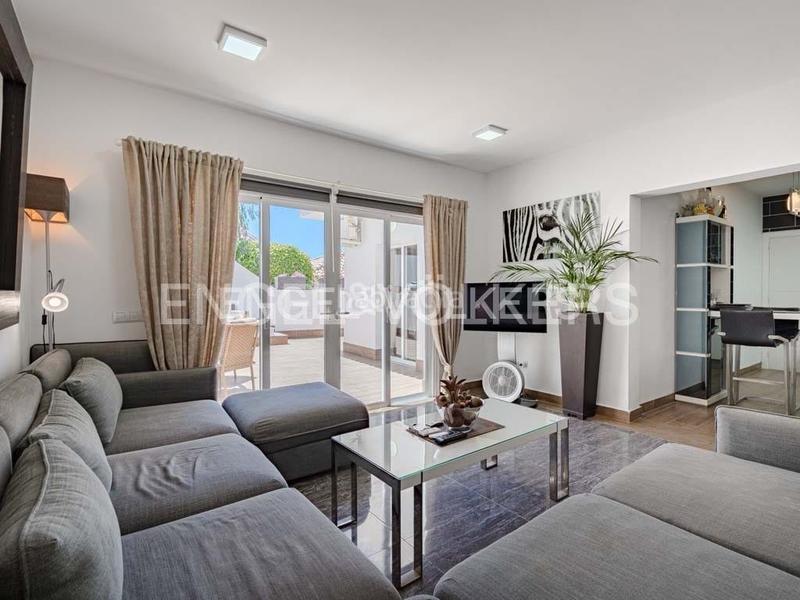 Foto 2f3b8099-6a3b-48cd-9868-d3c003d2dadb. House with parking pool in San Eugenio Alto Adeje