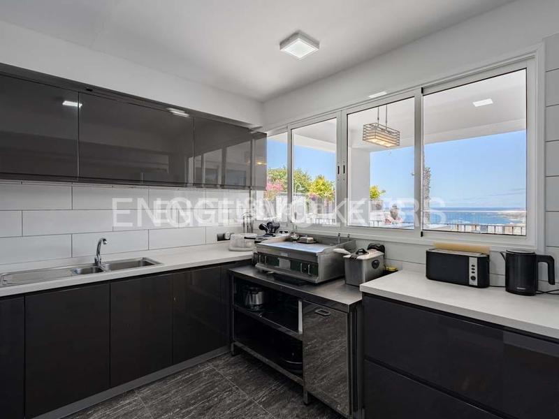 Foto a4765d55-ef8b-414a-834a-ee9338c039df. Maison avec parking piscine dans San Eugenio Alto Adeje