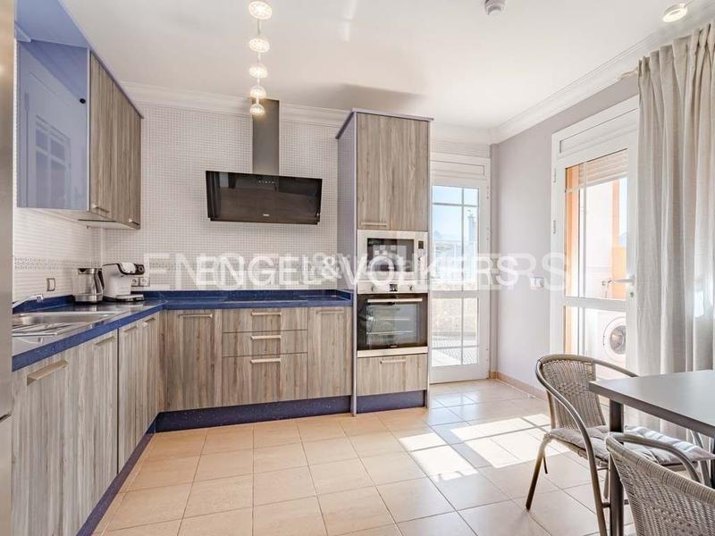 Foto 9b7b921b-a920-48c0-a578-38f6eb623aac. Casa en Los Cristianos Arona