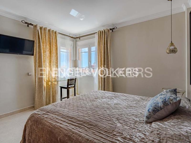 Foto 765f00ed-354a-4a20-90c7-029f637f907e. Casa con piscina in Los Cristianos Arona