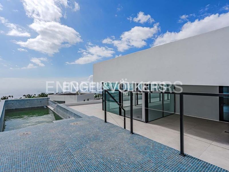 Foto 89ea99fa-c4c5-4990-9a35-3b200e033a71. Casa amb aparcament piscina a Abama Guía de Isora