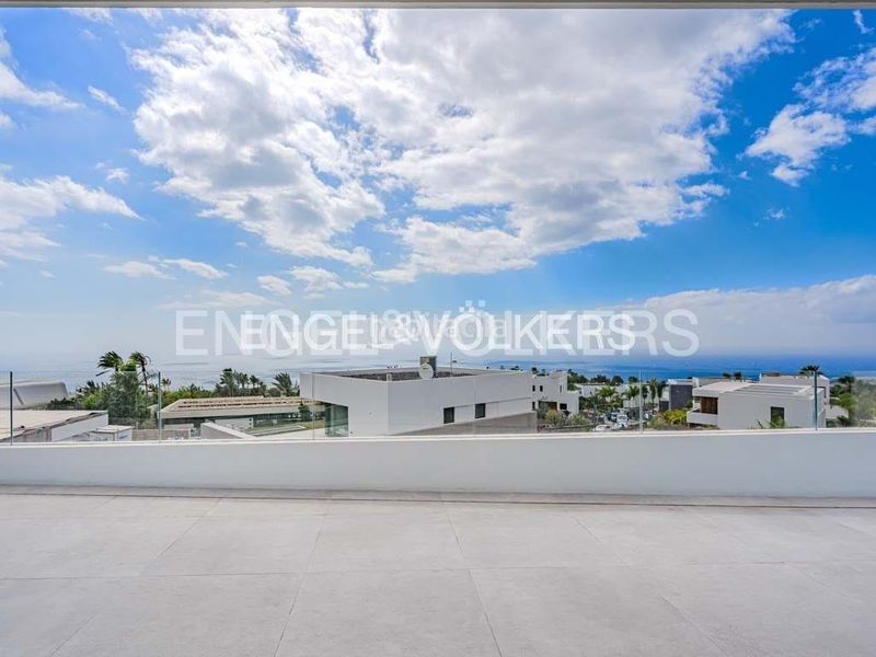 Foto fe8ec458-9da3-4884-81cb-728a4649cf11. Casa amb aparcament piscina a Abama Guía de Isora