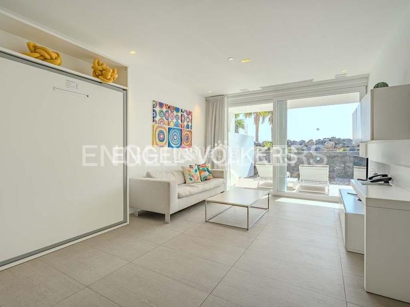 Foto 3e77abd5-e0e0-4e57-ae49-b10a5795e631. Piso en Playa del Duque Adeje