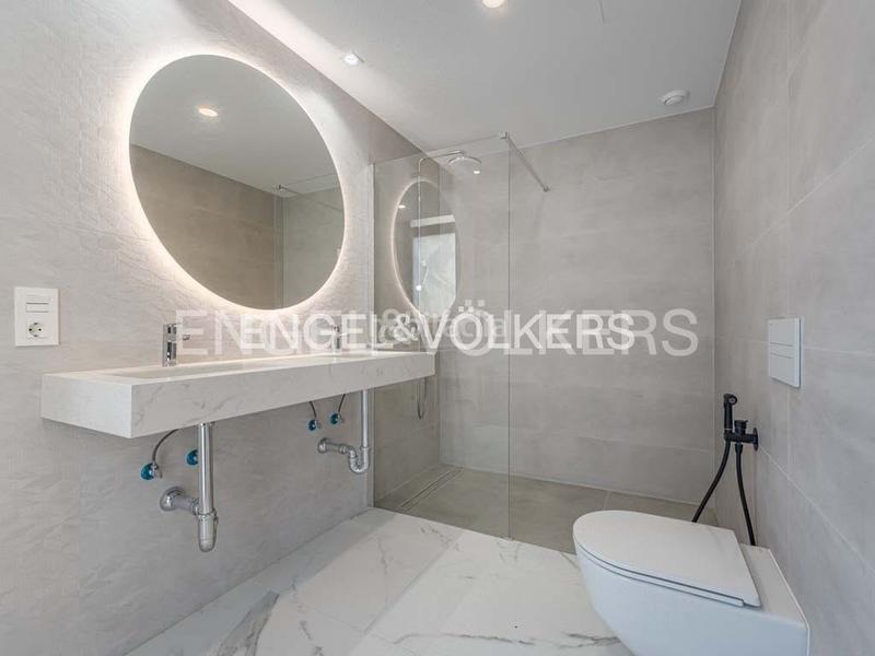 Foto 38f6f07e-4882-44f8-a5bc-05bb40086689. Casa amb aparcament piscina a Playa Fañabé Alto Adeje