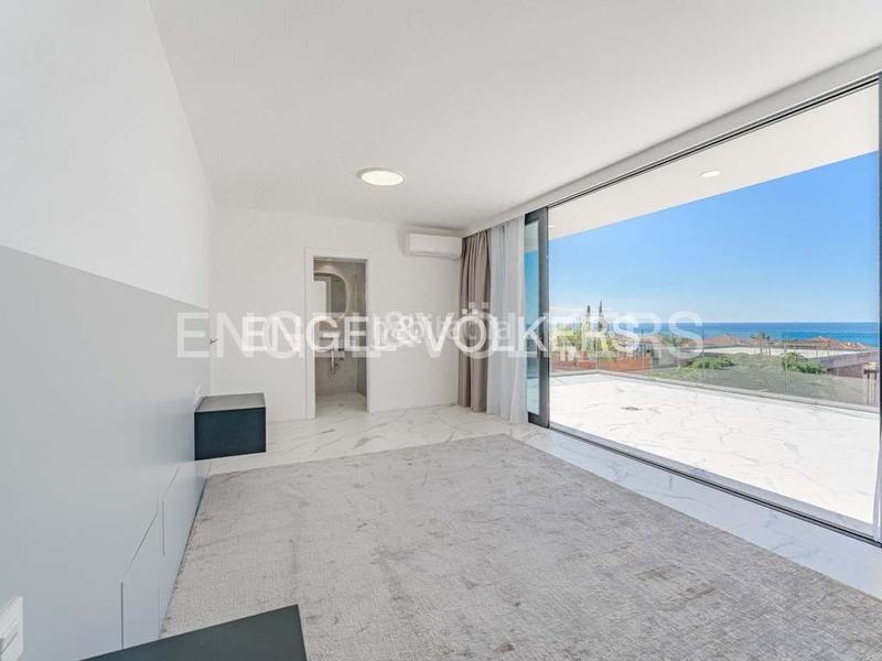 Foto e0b300e4-cfed-472a-a113-0d5257b67d7d. Maison avec parking piscine dans Playa Fañabé Alto Adeje