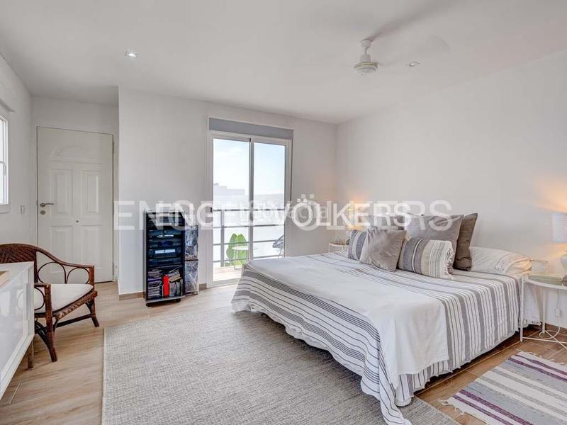 Foto cf92beb0-4393-4a3d-a931-4d3ec86470c6. Casa con parcheggio piscina in Torviscas Centro y Alto Adeje