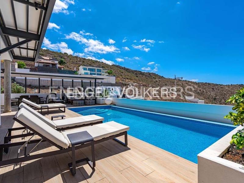 Foto 5a5453f4-d882-4838-8a26-3e751a7c2361. Maison avec parking piscine dans Torviscas Centro y Alto Adeje