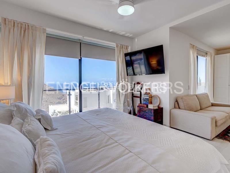 Foto fcca9bf8-ff51-40ae-96ae-a88590a45cf4. Maison avec parking piscine dans Torviscas Centro y Alto Adeje
