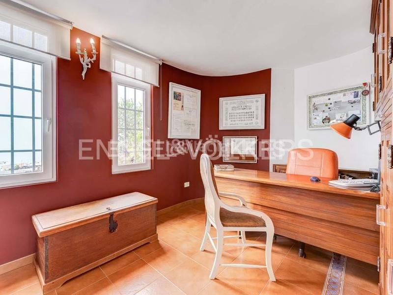 Foto 679ef4a3-8ac8-46f7-9b3f-27375b758483. Haus mit parking in Tamaimo - Arguayo Santiago del Teide