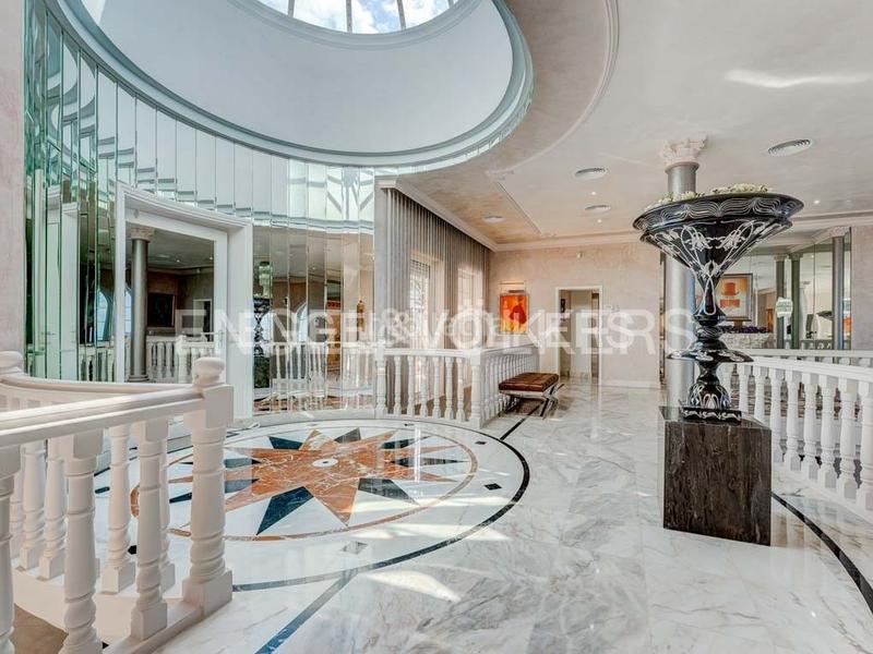 Foto f28a2ab5-d57a-488d-952e-c7d1ce6f4f0f. Casa amb aparcament piscina a San Eugenio Alto Adeje