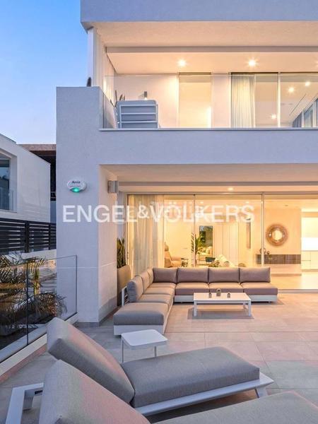 Foto 03570593-fe33-4725-a10d-5deff898a119. Haus mit parking pool in La Caldera Adeje