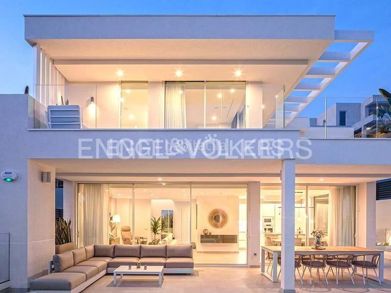 Foto 5adc2c39-7bd0-4195-a4c6-796d92081a73. Maison avec parking piscine dans La Caldera Adeje