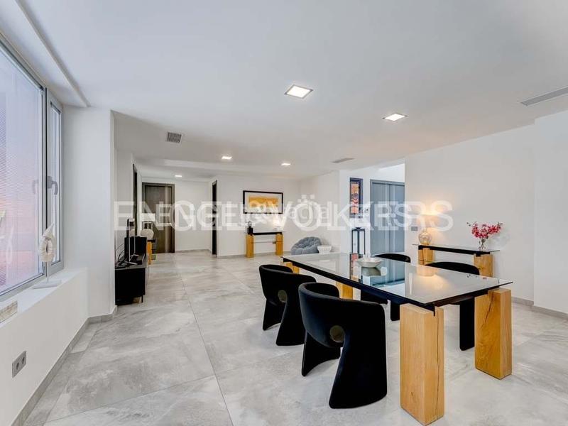 Foto 58751983-d3ed-4b2d-9eda-c59fc008b3dc. Haus mit parking pool in La Caleta Adeje