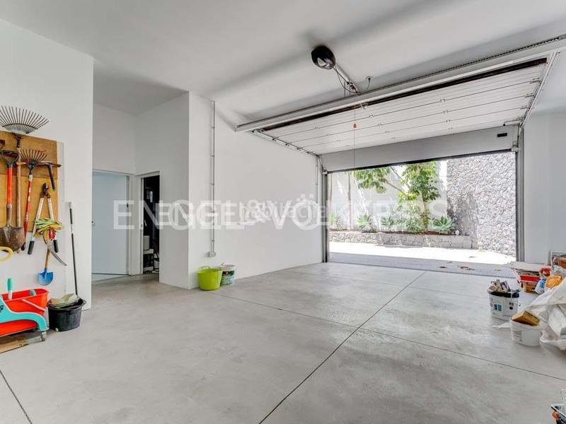 Foto dea9846e-77aa-4e9c-bbd4-ecce871fdf83. House with parking pool in La Caleta Adeje