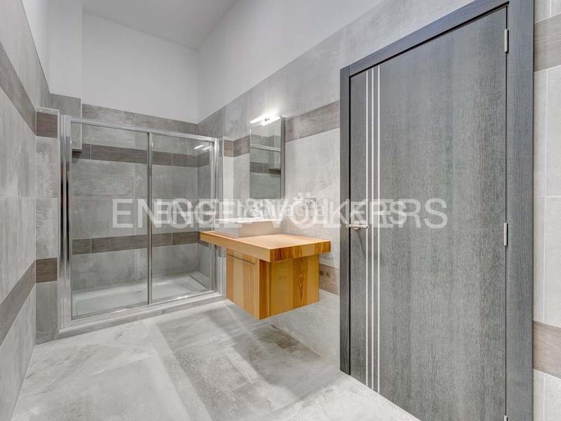 Foto f72db1cb-d0a8-4c73-b3c5-019252da6823. House with parking pool in La Caleta Adeje