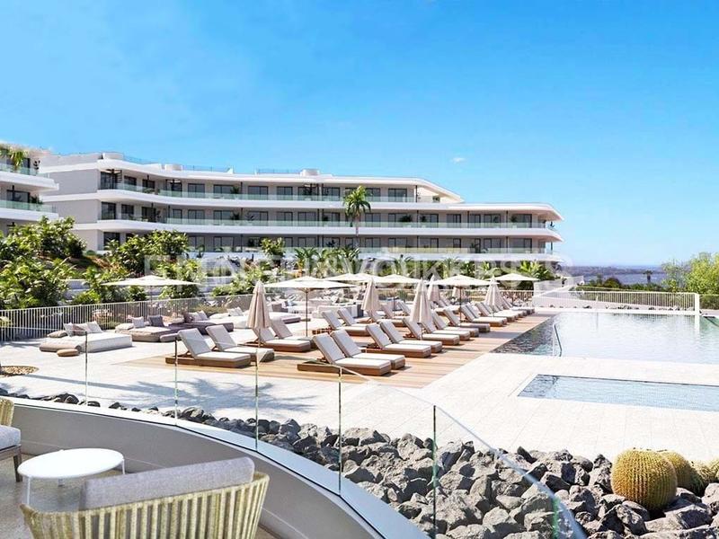 Foto e3f00adc-b242-4943-9d10-950f247c15c4. Flat with pool in Playa Fañabé Alto Adeje