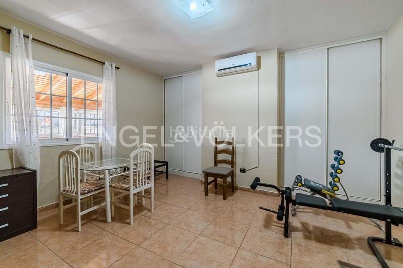 Foto 83d92eec-14ca-4d7e-aadb-c6e6d66c8418. Casa con piscina in Granadilla de Abona ciudad Granadilla de Abona