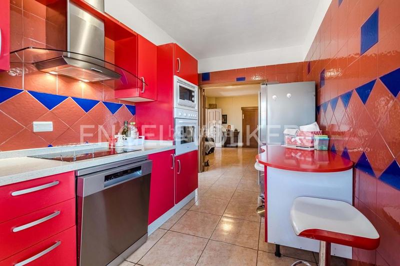 Foto d8c6f075-e0c4-4635-abcd-7e6864f2367e. Casa con piscina in Granadilla de Abona ciudad Granadilla de Abona