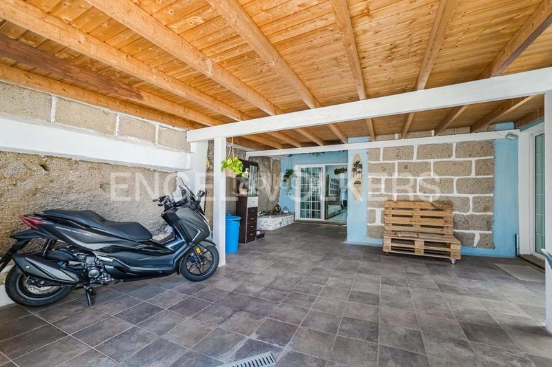 Foto e620e7fc-1ce3-4ff2-9092-6ba0127f68fd. Casa con piscina in Granadilla de Abona ciudad Granadilla de Abona