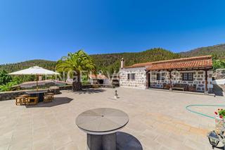 House in Cruz de Tea