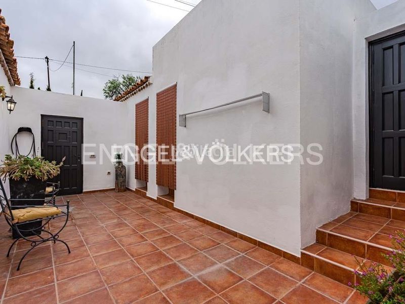 Foto 050fb430-7df0-430f-8baa-e764e803adab. Casa a Guía de Isora interior Guía de Isora