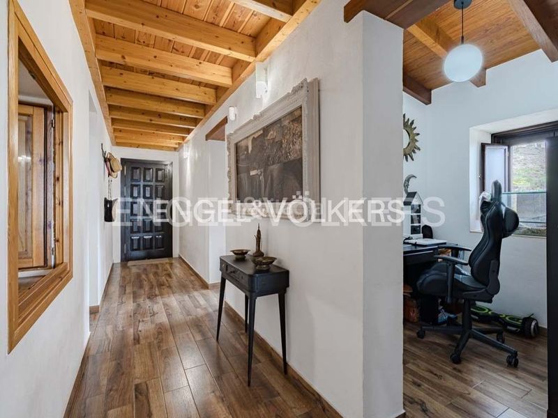 Foto cdde35bb-25ba-4bda-9a5d-c71ba639a8f6. Casa a Guía de Isora interior Guía de Isora