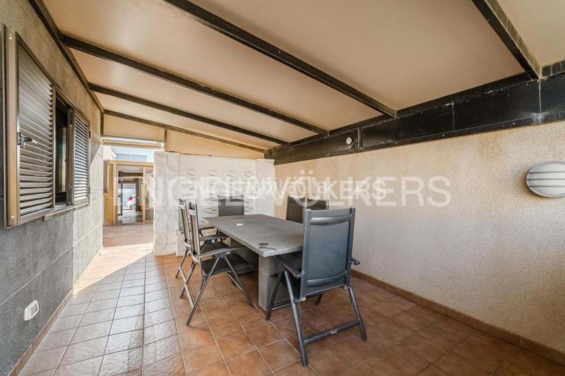 Foto 0776a460-2a14-4833-8cf5-7395479ebefd. Maison avec parking dans El Médano Granadilla de Abona