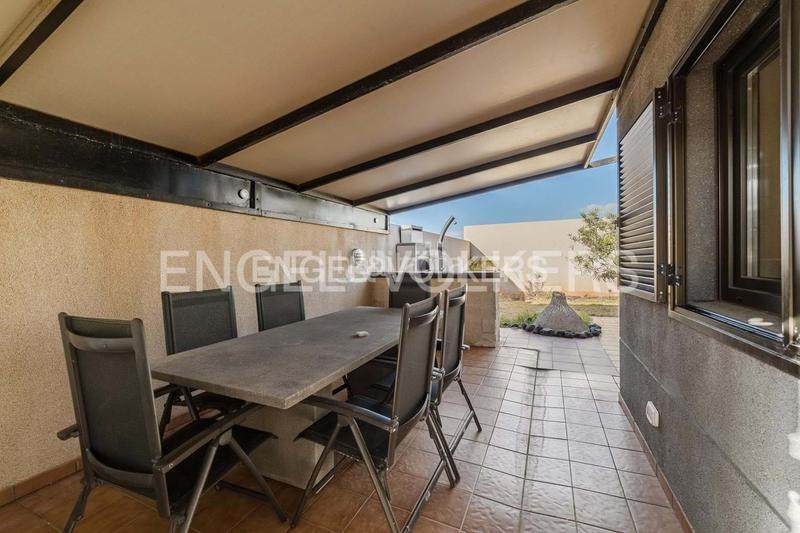 Foto 3ca7e326-4592-4bd1-a969-45207c5c05da. Maison avec parking dans El Médano Granadilla de Abona