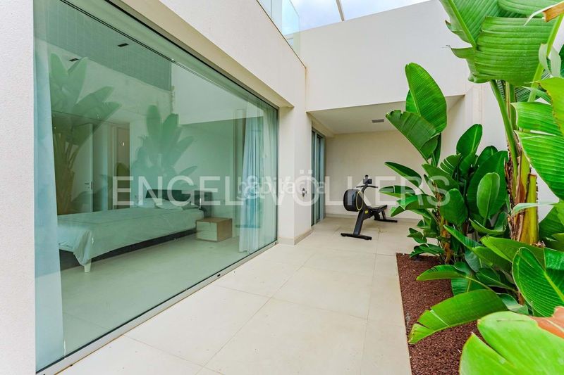 Foto 46ddda70-4333-4b02-b574-670269ce3526. Casa amb aparcament piscina a Abama Guía de Isora