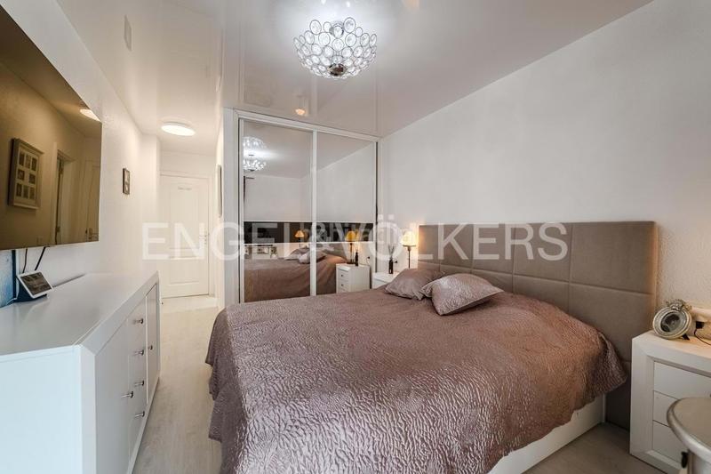 Foto 6d4d7f90-d5d3-40bf-a6a6-acf39f761f6e. Appartement avec piscine dans Playa Fañabé Alto Adeje