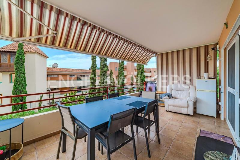 Foto a958b15e-d365-4986-a7e4-35248c486c26. Appartement avec piscine dans Playa Fañabé Alto Adeje