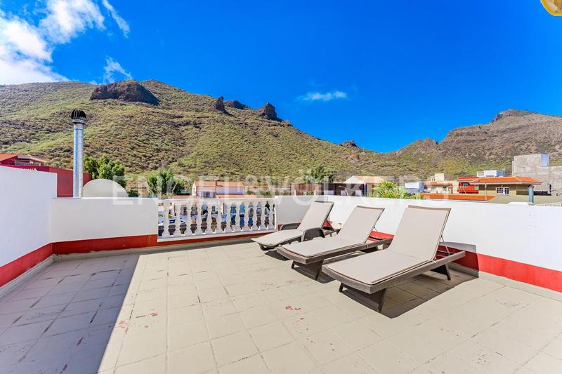 Foto 61a01b09-e840-4c42-bde5-98ff588d65d1. Casa amb aparcament a Santiago del Teide pueblo Santiago del Teide