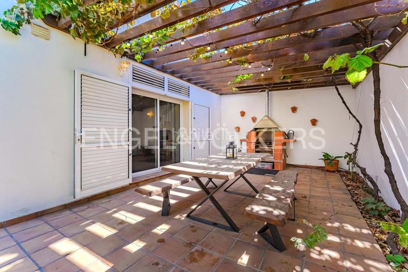 Foto a0e3148c-dba2-4bbf-8a67-d1404336e017. Casa amb aparcament a Santiago del Teide pueblo Santiago del Teide