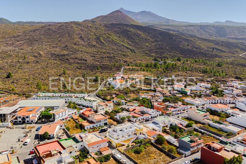 Foto 42f59f4a-c963-4ec0-ba40-9e56edb9279c. House with parking in Santiago del Teide pueblo Santiago del Teide