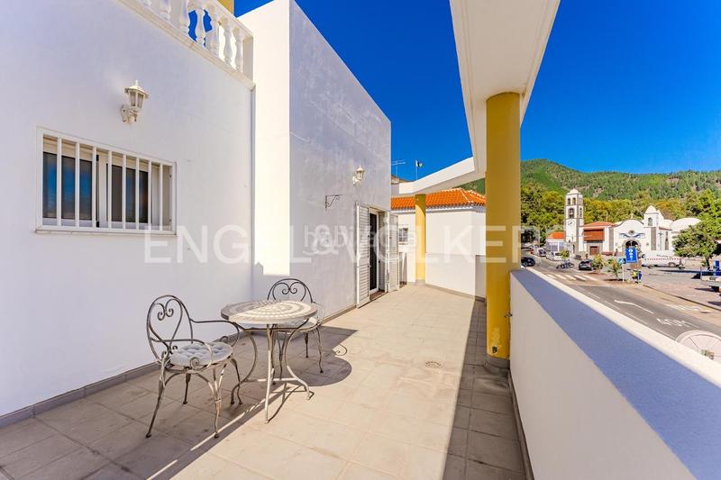 Foto 8b2ee59f-9a0a-4ab2-8429-fa8cb1ac4bc0. House with parking in Santiago del Teide pueblo Santiago del Teide