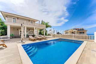 Haus in Torviscas Centro y Alto