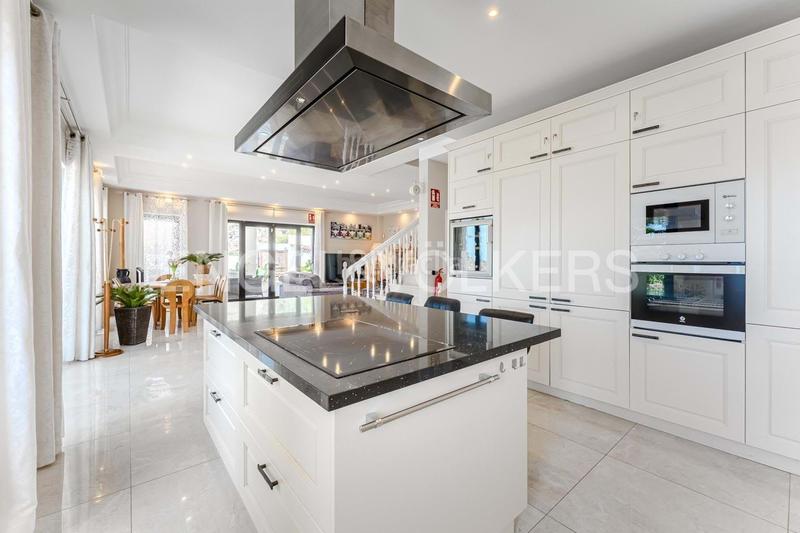 Foto 36ed7718-64cb-4893-8cbe-d90446aafe5a. Casa amb piscina a Torviscas Centro y Alto Adeje