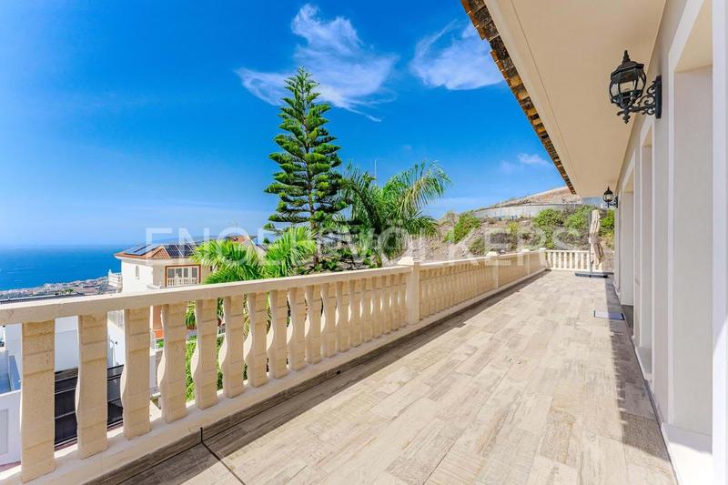 Foto 9aa3b941-e827-482b-8f86-1c3466d7a0c6. Casa amb piscina a Torviscas Centro y Alto Adeje