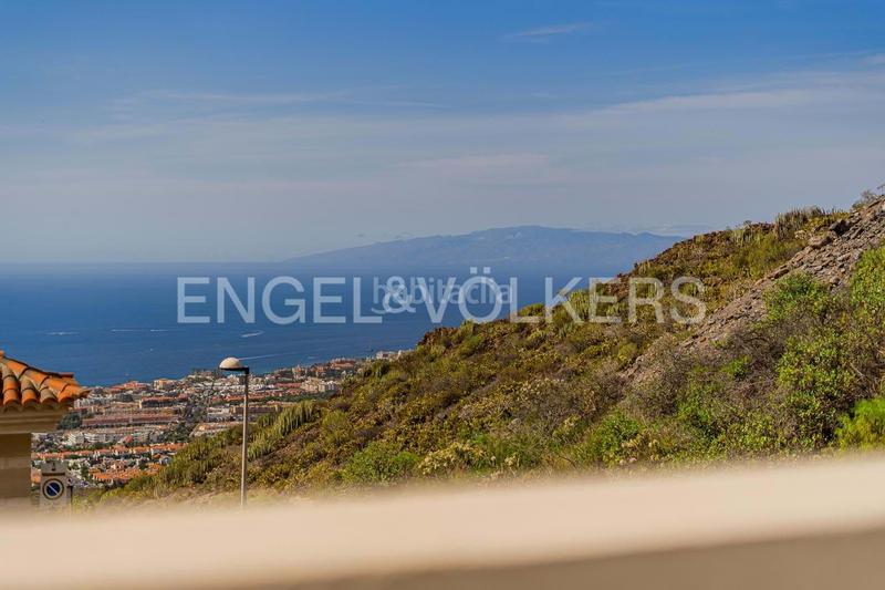 Foto 340865d8-a561-4fa4-a8a3-a8f09cbce38d. House with pool in Torviscas Centro y Alto Adeje