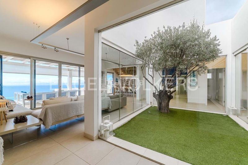 Foto 0d623103-6c79-4f89-89de-966aa2ffa535. Casa amb piscina a Torviscas Centro y Alto Adeje